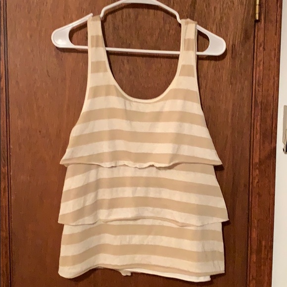 Flowy Tank - Picture 2 of 4